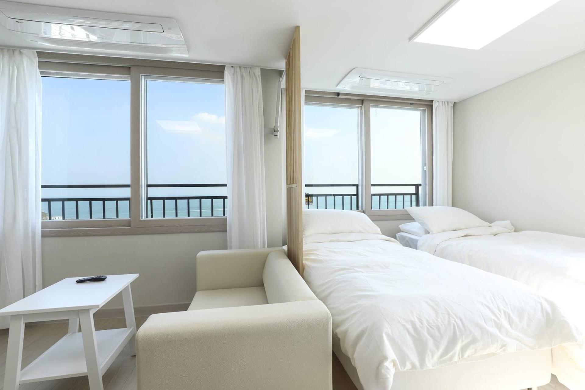 Hotel The First Ocean Songjeong Pusan Exteriér fotografie